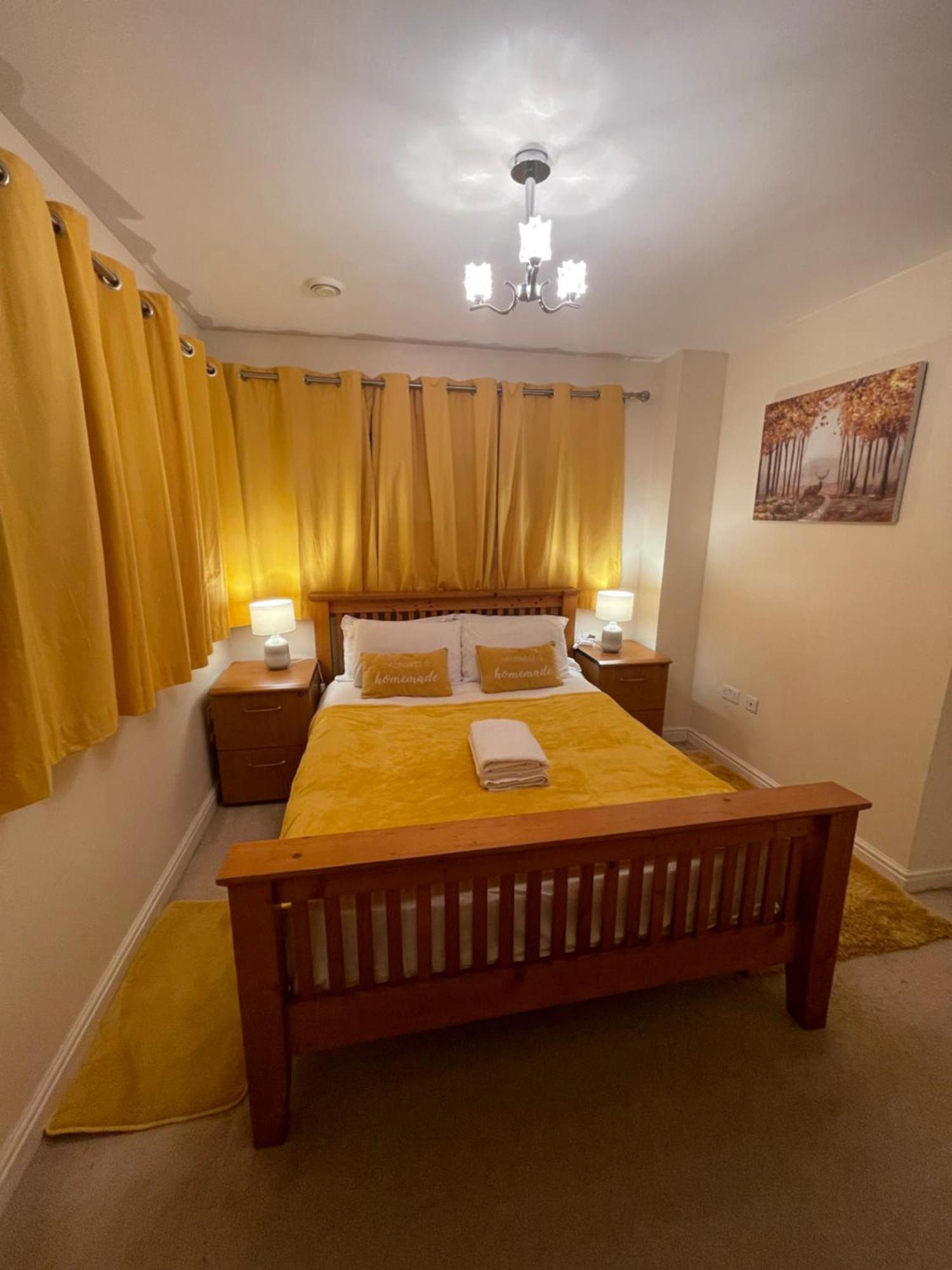 Holiday Home In Cardiff. Sleeps 6 외부 사진
