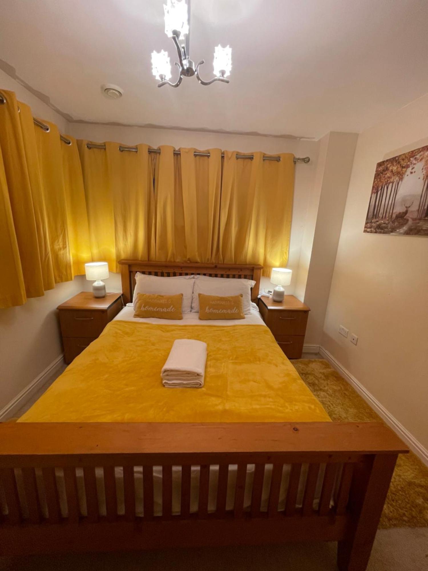 Holiday Home In Cardiff. Sleeps 6 외부 사진